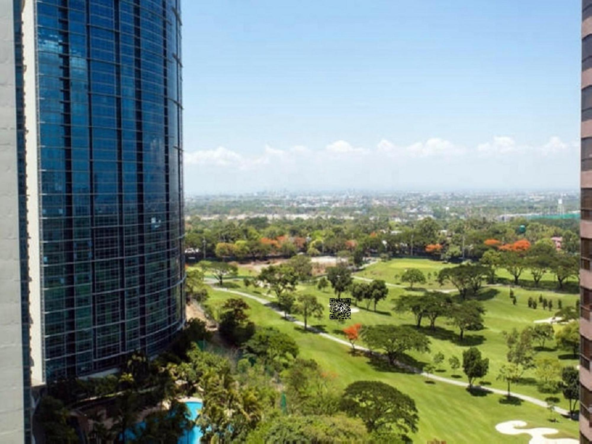 Avant Apartments At The Fort Taguig Exteriér fotografie