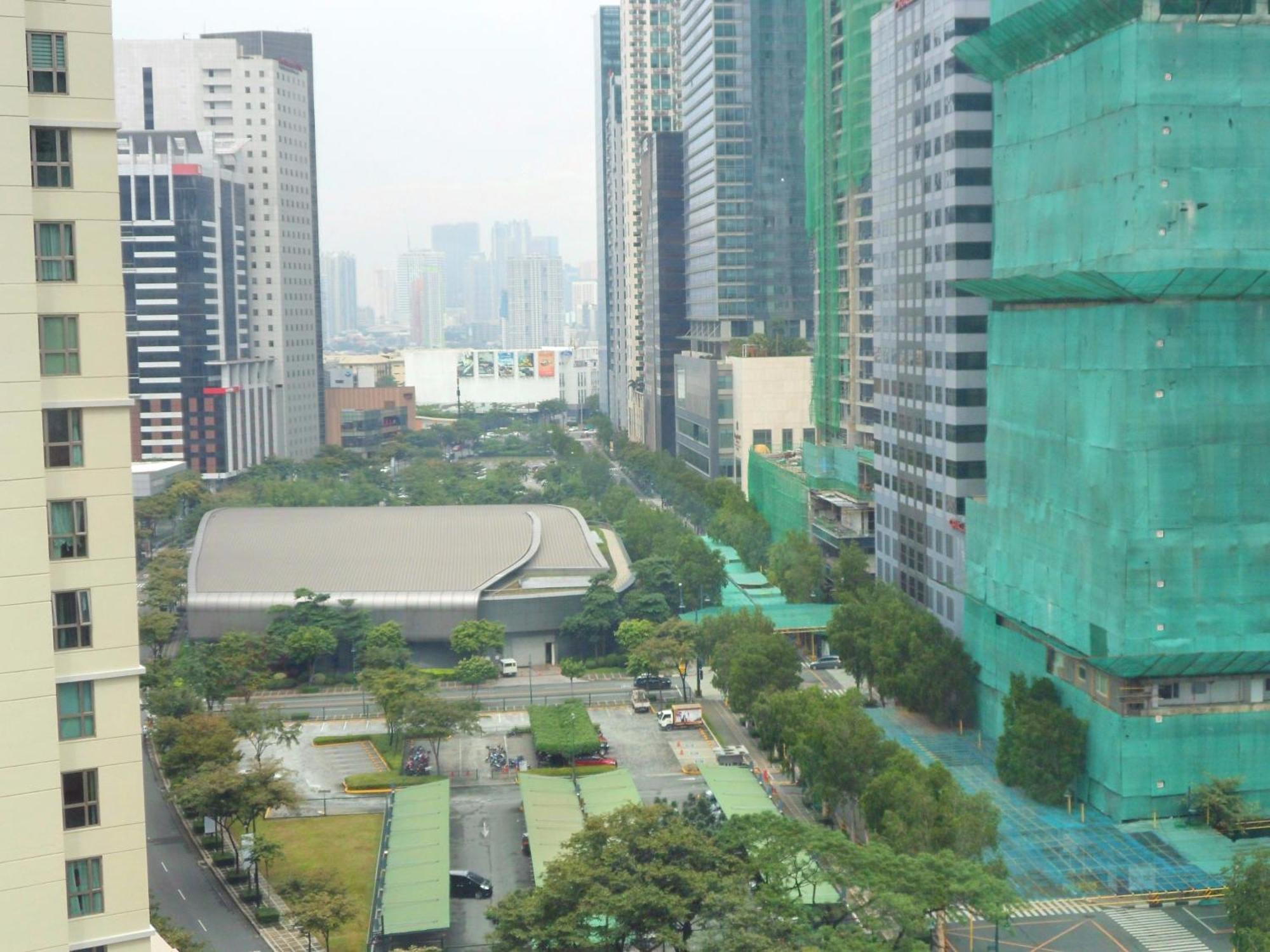 Avant Apartments At The Fort Taguig Exteriér fotografie